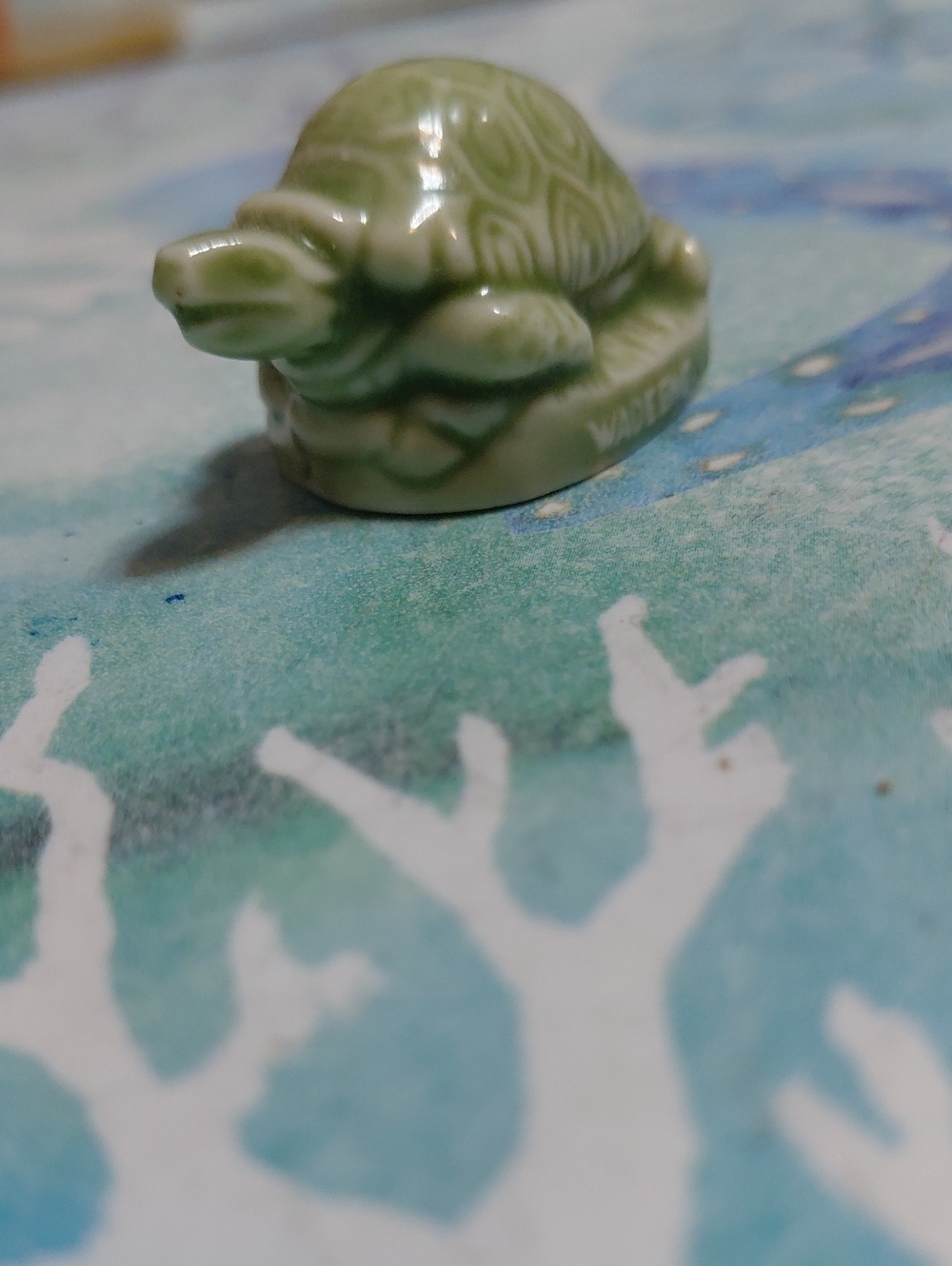 RGreen Ceramic Turtle Figurine - Wade